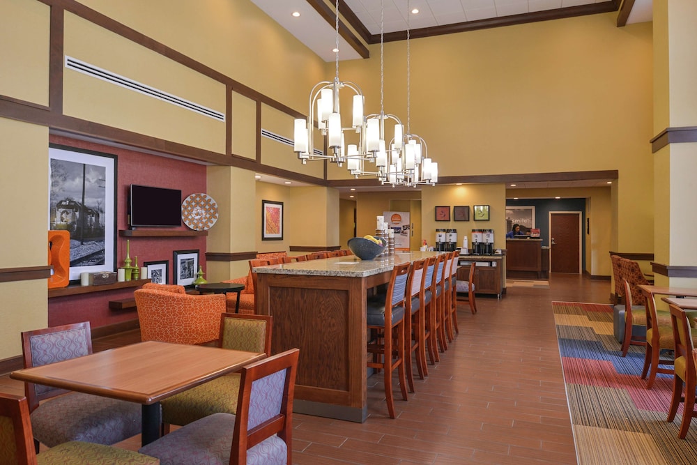 Hampton Inn & Suites by Hilton Lonoke - photo 4