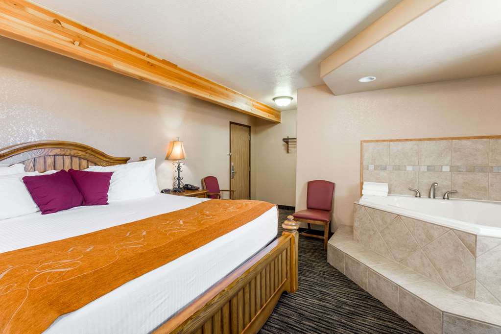 Super 8 by Wyndham Lewistown - photo 21
