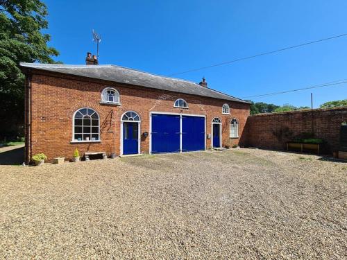Sloley Hall Cottages Stable 1 — hotel in Coltishall
