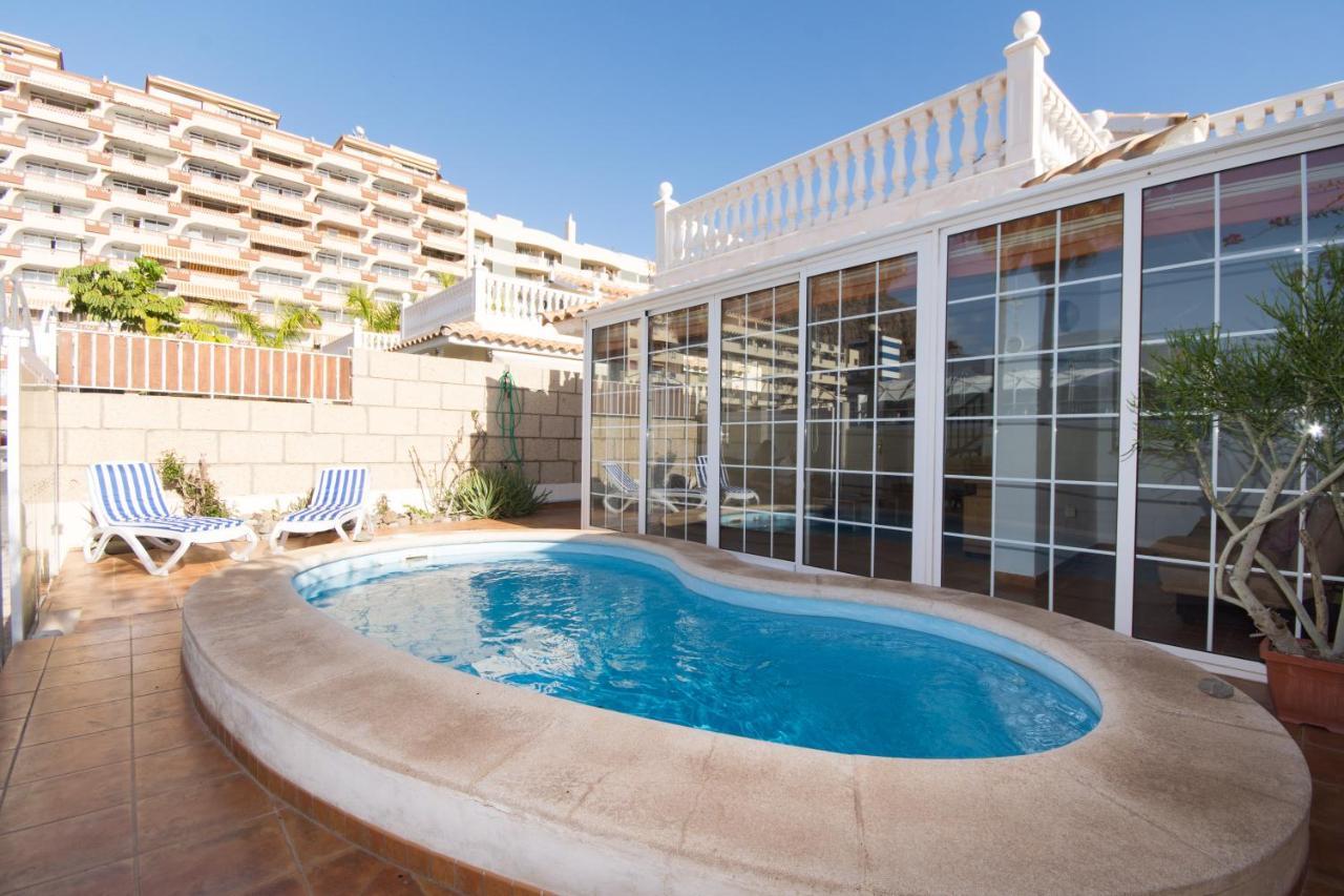Villa Carolina — 4-Star Luxury Hotel in Arona, Spain