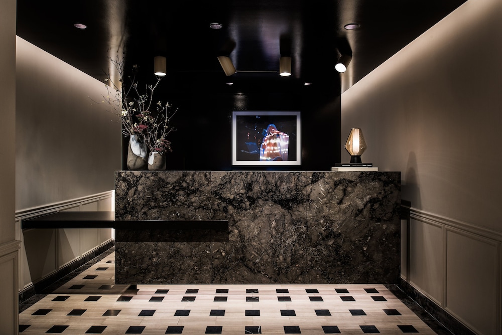 The Talbott Hotel - photo 4