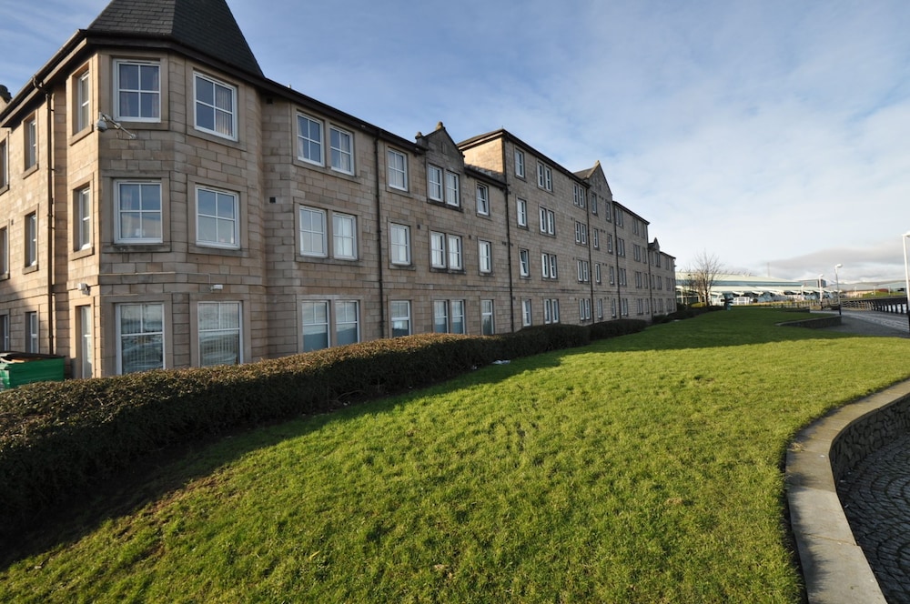 Waterfront Guest Accommodation in Greenock, United Kingdom