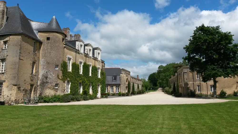 Relais Du Silence Le Manoir De La Jahotiere