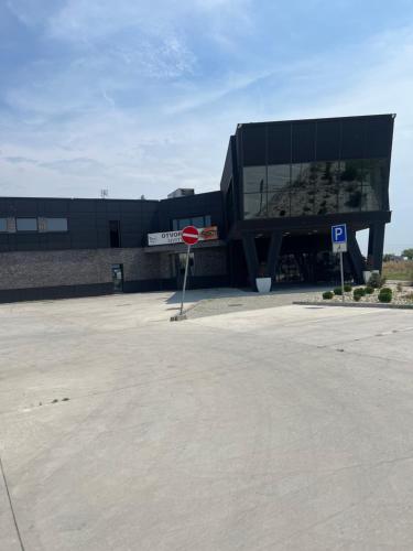 Penzion Black Hut in Dunajska Streda, Slovakia