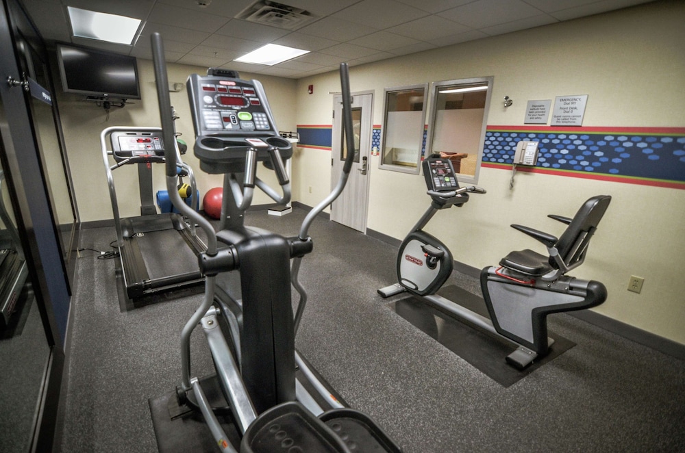 Hampton Inn Ft Payne - photo 11