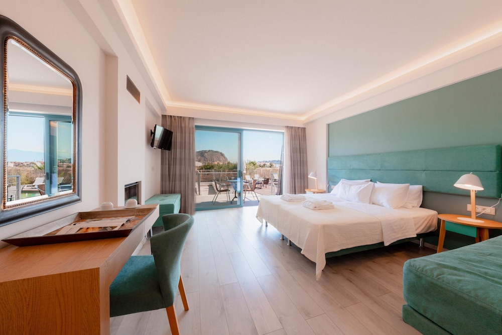 Palacio Del Sol Luxury Apartments — 4-Star Luxury Hotel in Nafplio, Greece