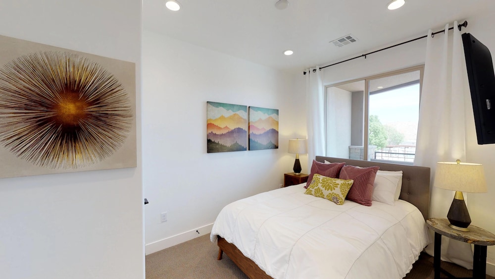 Town Center Resort - photo 154