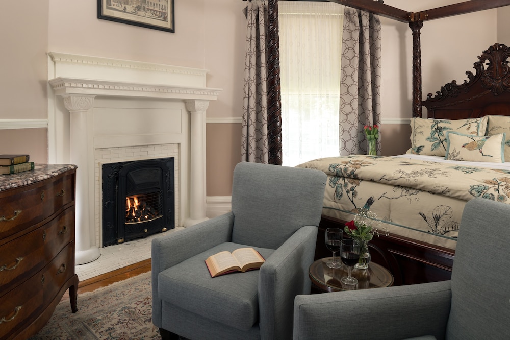 Albemarle Inn - photo 65