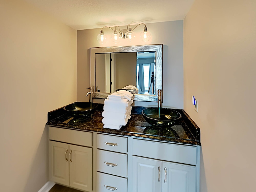 Regency Towers by Southern Vacation Rentals - photo 138