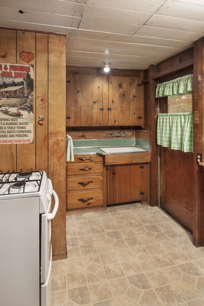 Idyllwild Inn - photo 125
