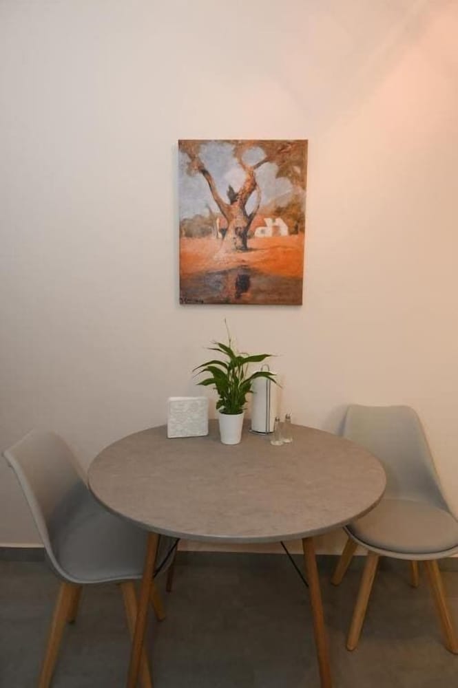 Elida Inn — Markopoulo — photo 4
