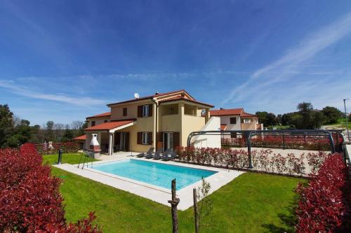 Faro Clara Suites - carbon neutral hotel in Faro
