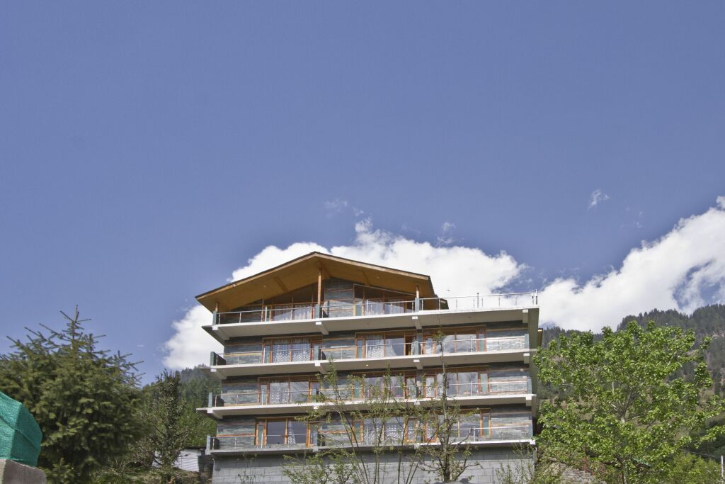 Amneu Beas Valley in Manali, India