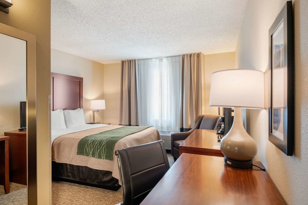 Comfort Inn Medford North - photo 17