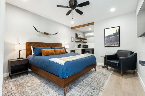 The Moro Sequoia Motel Rm3 — Three Rivers