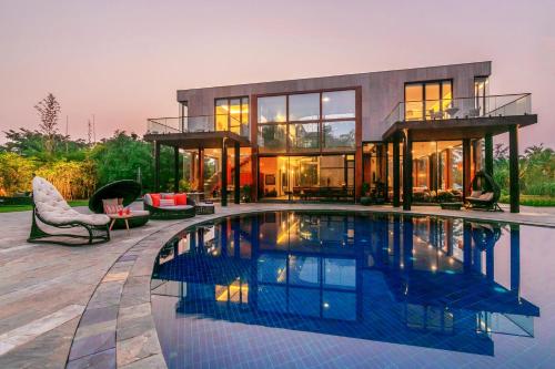 StayVista at Pranaam The Luxury Collection in Unknown City, India