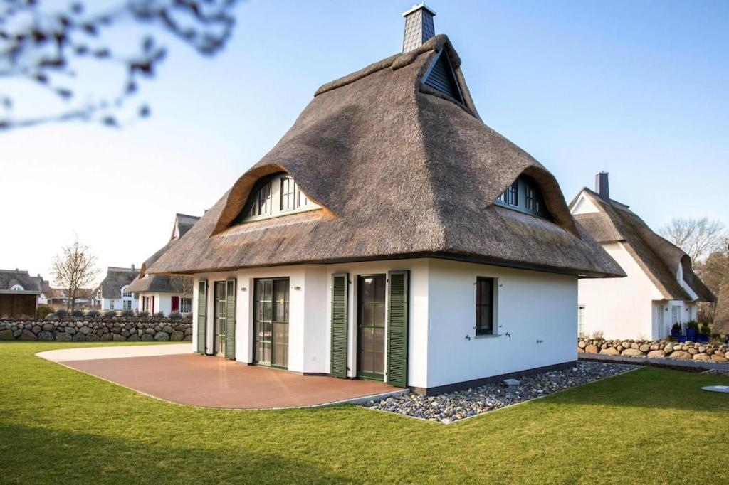 Ferienhaus Fuhlendorf — 4-Star Luxury Hotel in None, Germany