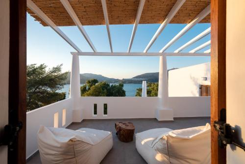 Vista Portolago Villas — 4-Star Luxury Hotel in Lakki, Greece