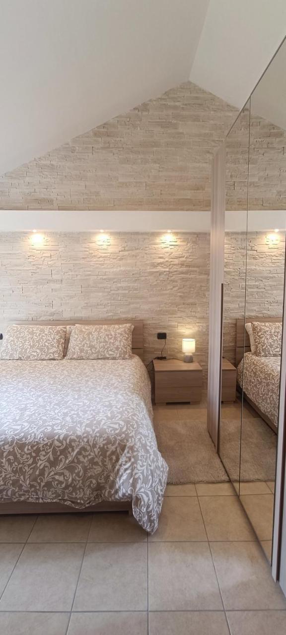 Attico Vistalago Centro Citta Verbania — 4-Star Luxury Hotel in Verbania, Italy