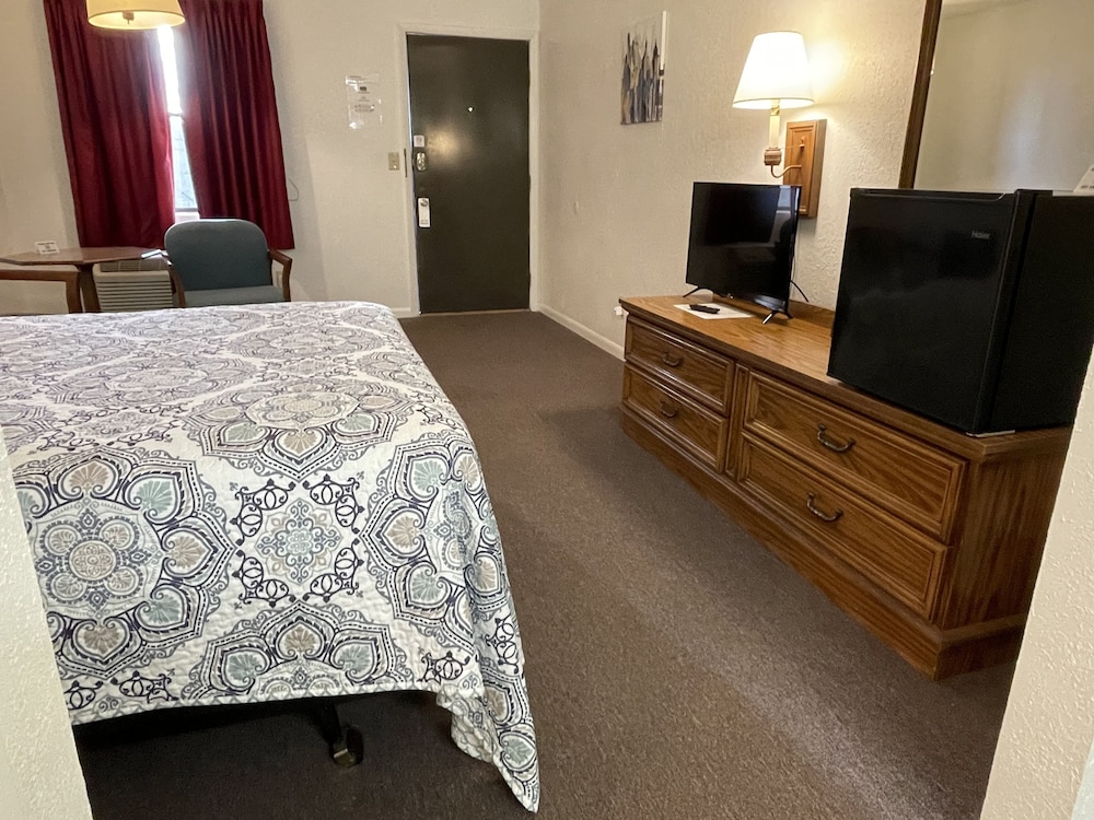 Scottish Inns Motel Osage Beach - photo 51