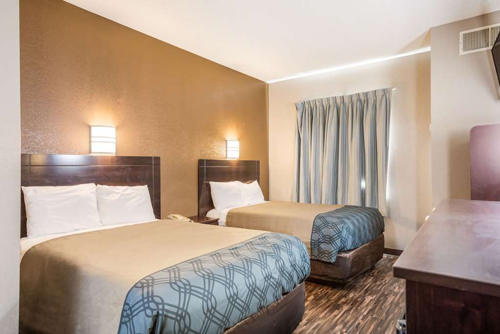 Econo Lodge Morristown - photo 6