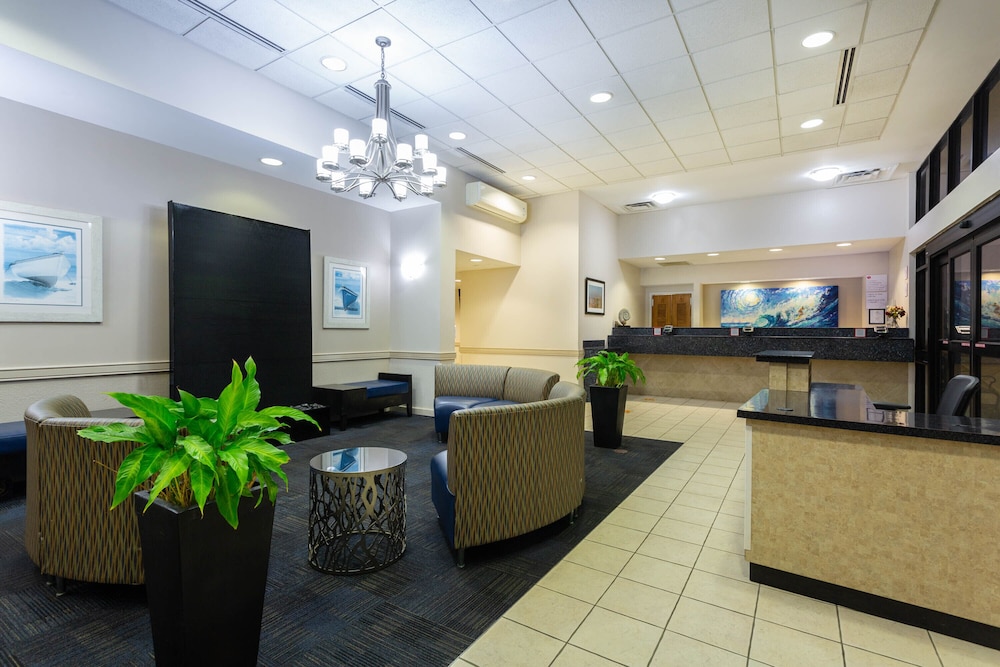 Ramada by Wyndham Virginia Beach - photo 3