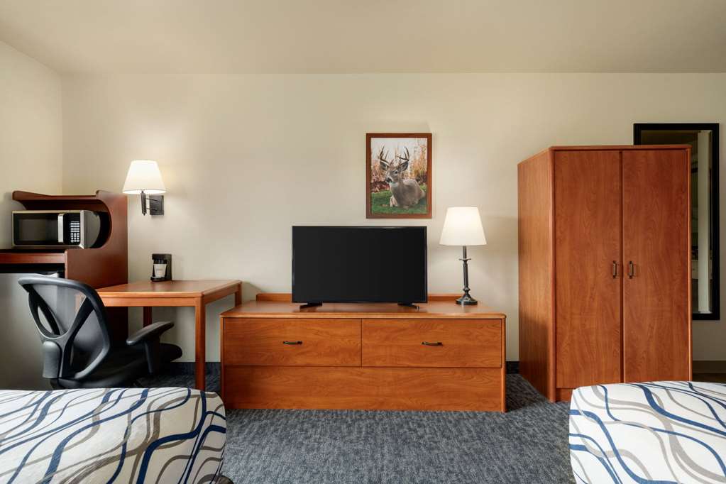 AmericInn by Wyndham Havre - photo 22
