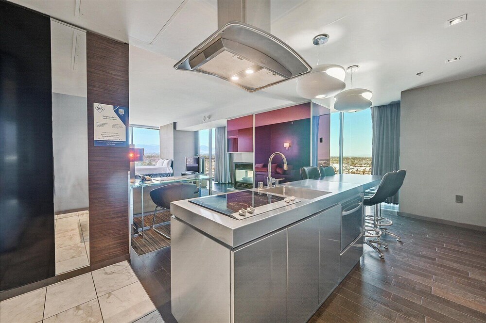 Palms Place Vacation Suites Collection - photo 17
