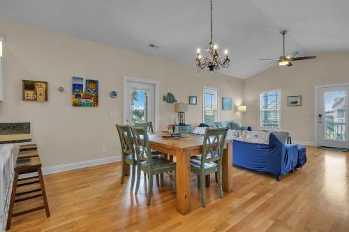 Bonne Mer by Oak Island Accommodations - photo 47