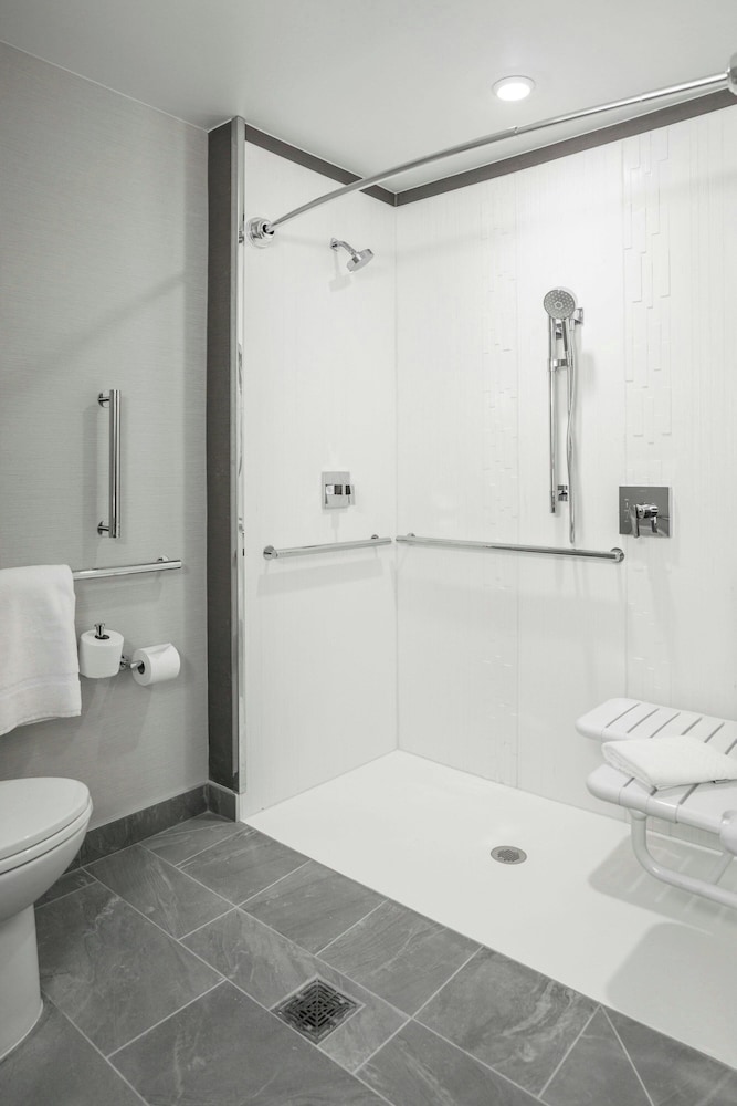 Courtyard by Marriott Indianapolis Fishers - photo 28