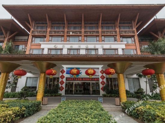 Pearl Bay Seaview Hotel in Beihai, People's Republic of China