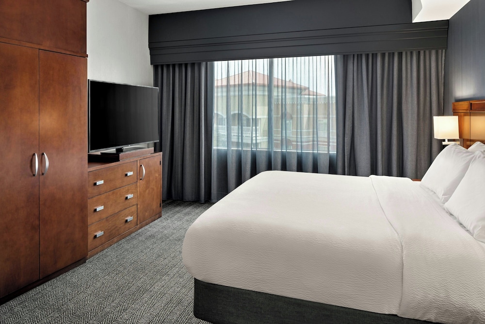Courtyard by Marriott Minneapolis Maple Grove Arbor Lakes - photo 8