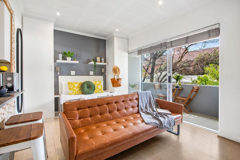 Fairmile Urban Oasis