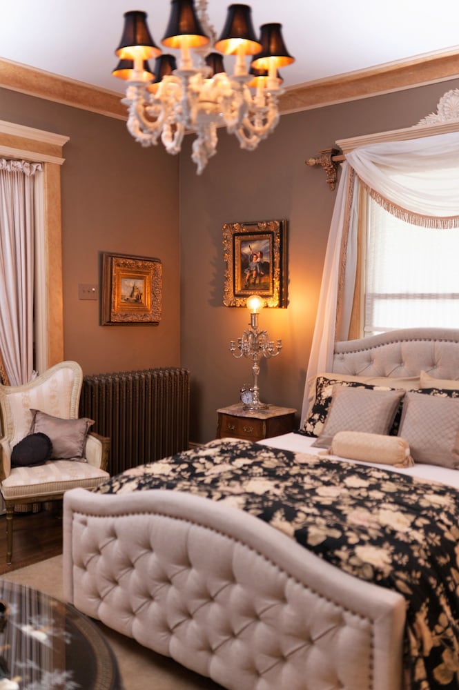 South Broadway Manor - photo 10