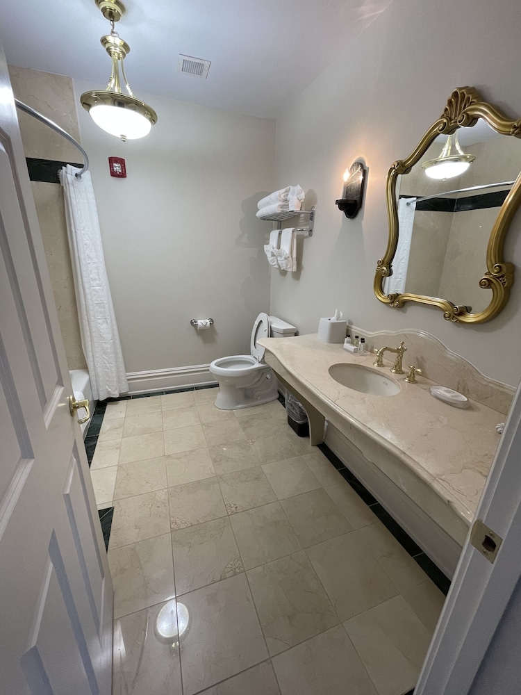 The Union Hotel - photo 18