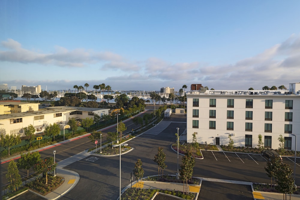 TownePlace Suites by Marriott San Diego Airport Liberty Station - photo 44