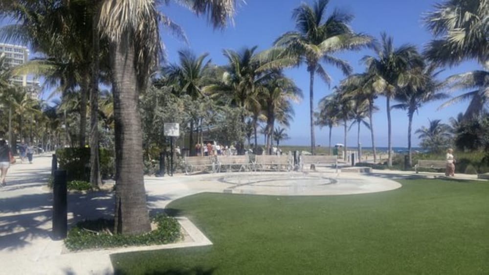 Tru By Hilton Pompano Beach Pier - photo 41