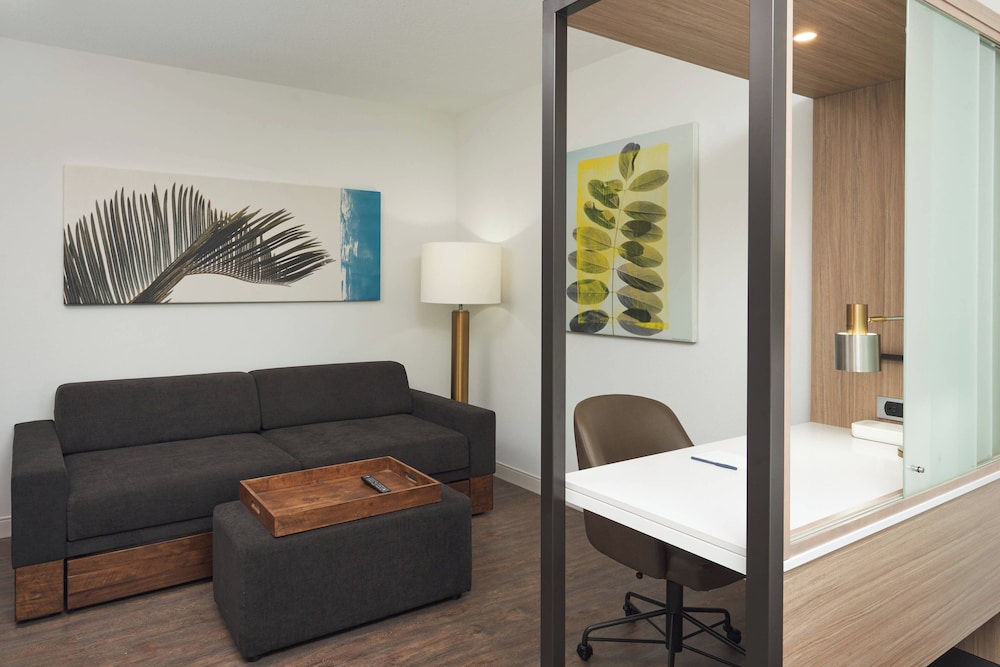 SpringHill Suites by Marriott Orlando Lake Nona - photo 12