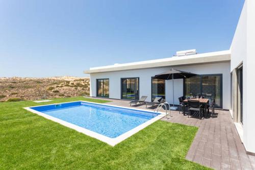 Villa Nooma — 4-Star Luxury Hotel in Aljezur, Portugal