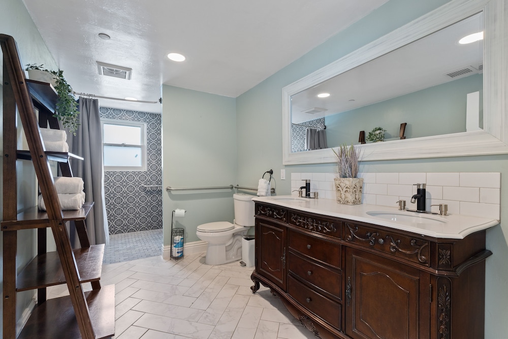 Good Life Vacation Rental Resort - photo 238