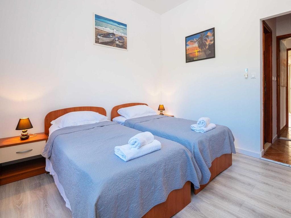 Apartments Azzurro One Bedroom Apartment Terrace