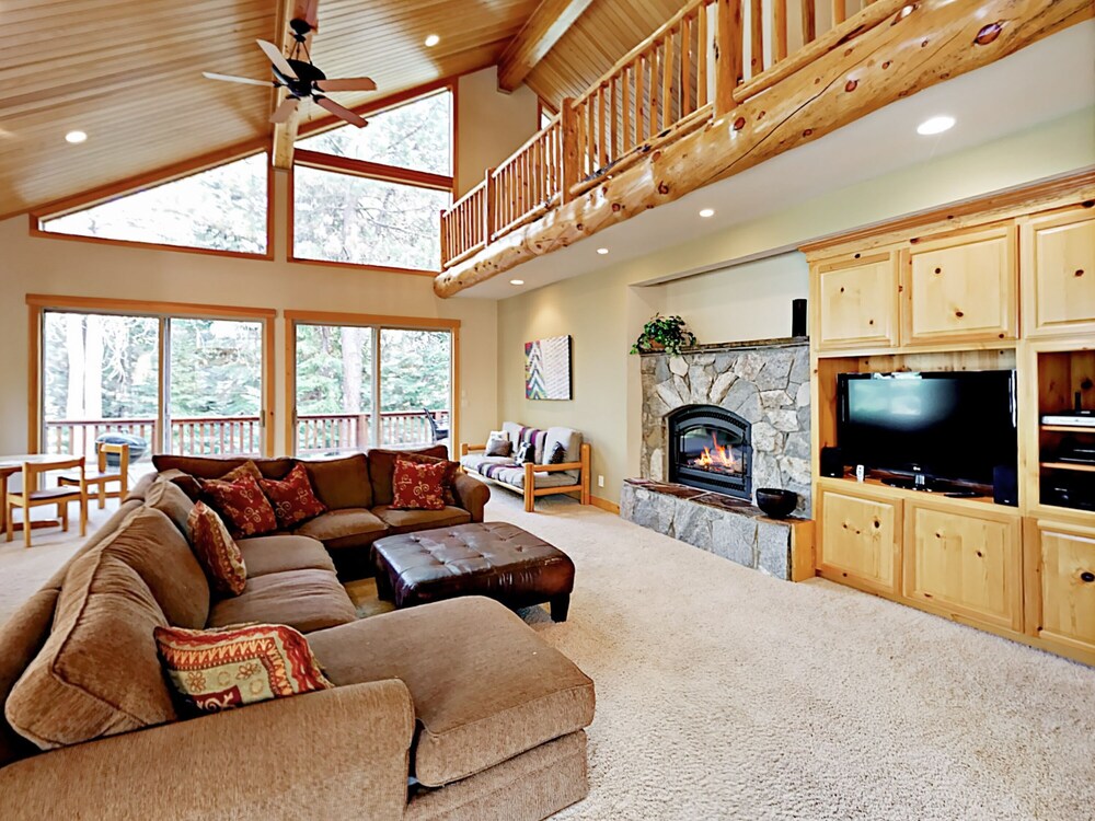 Kitzbuhel 3 Br Home — 4-Star Luxury Hotel in Truckee, United States
