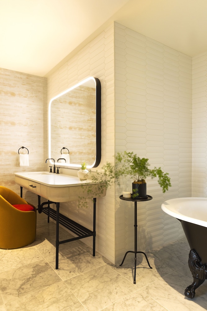 Virgin Hotels New York City - photo 26