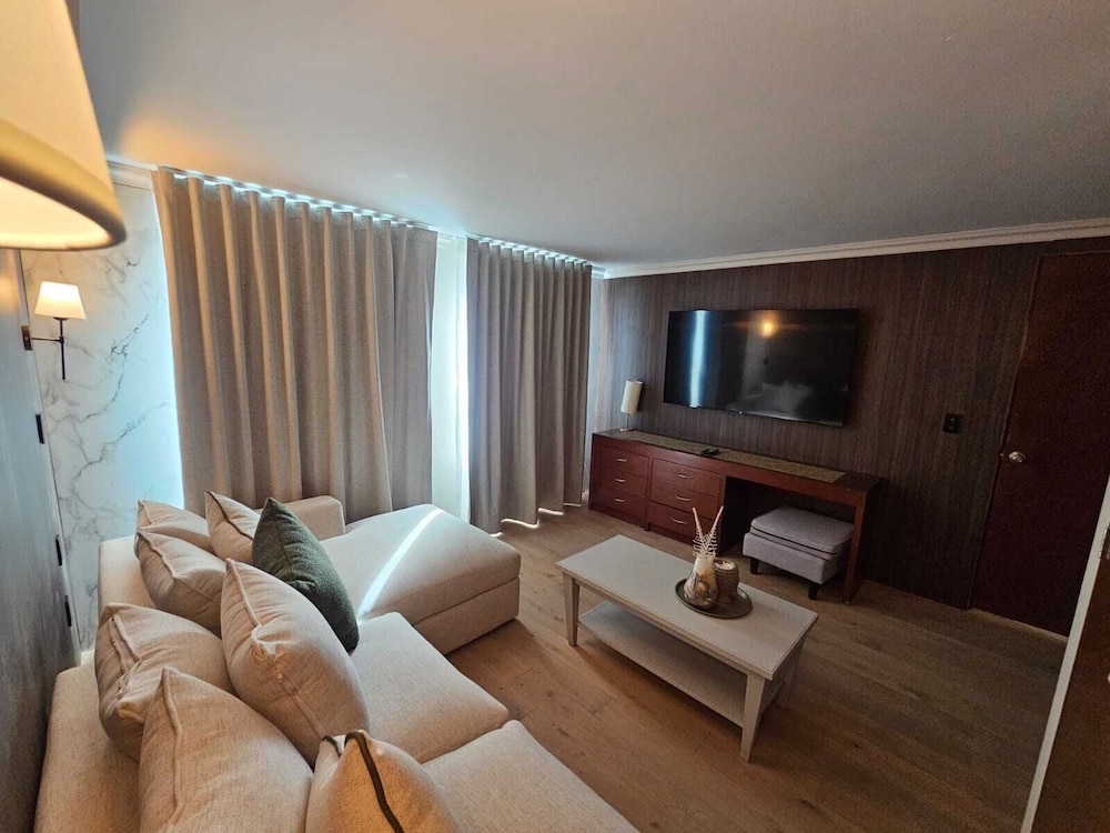 Residence L Heritage Hipólito Taine by BlueBay