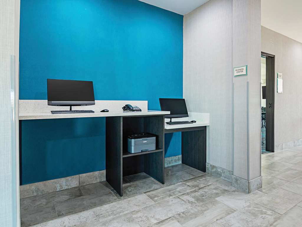 La Quinta Inn & Suites by Wyndham Dallas Wylie - photo 31
