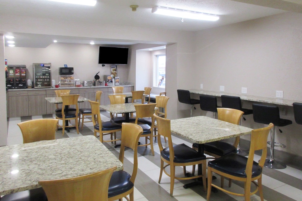 Quality Inn Mount Pleasant - photo 23