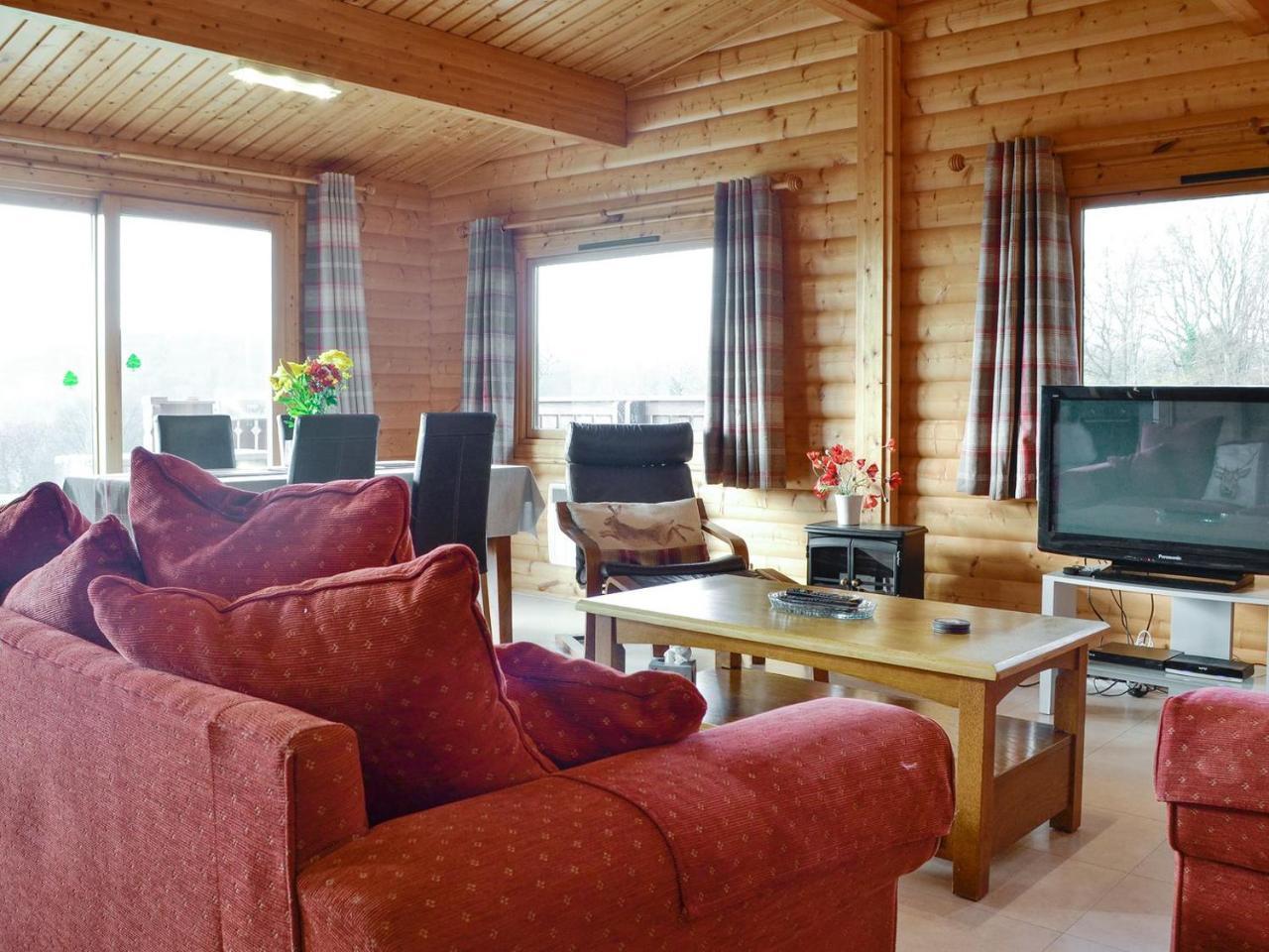 Cider Mill Lodge Hw7420 — 4-Star Luxury Hotel in Tintern, United Kingdom