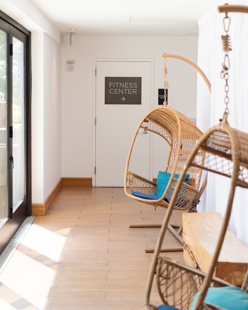 Hyatt Centric Waikiki Beach - photo 5