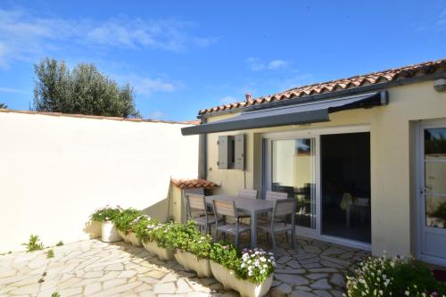 Large Studio Close To the Beach — hotel in Saint-Martin-De-Re