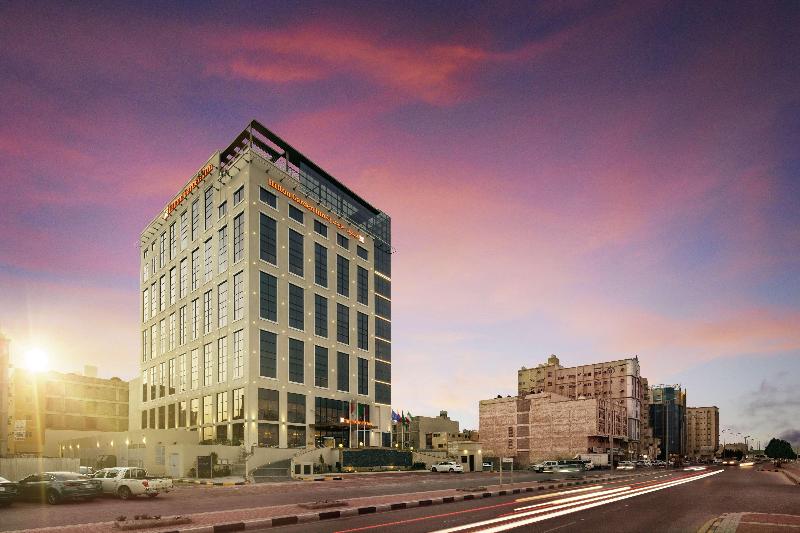 Hilton Garden Inn Al Jubail — 4-Star Luxury Hotel in Al Jubayl, Saudi Arabia